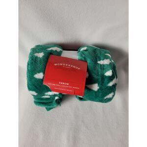 Wondershop Tree throw blanket from Target soft & cozy lightweight 50" x 60"